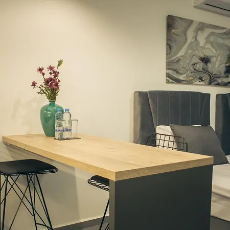 Modern Studio Flat With Pool Near Beach, Iskele